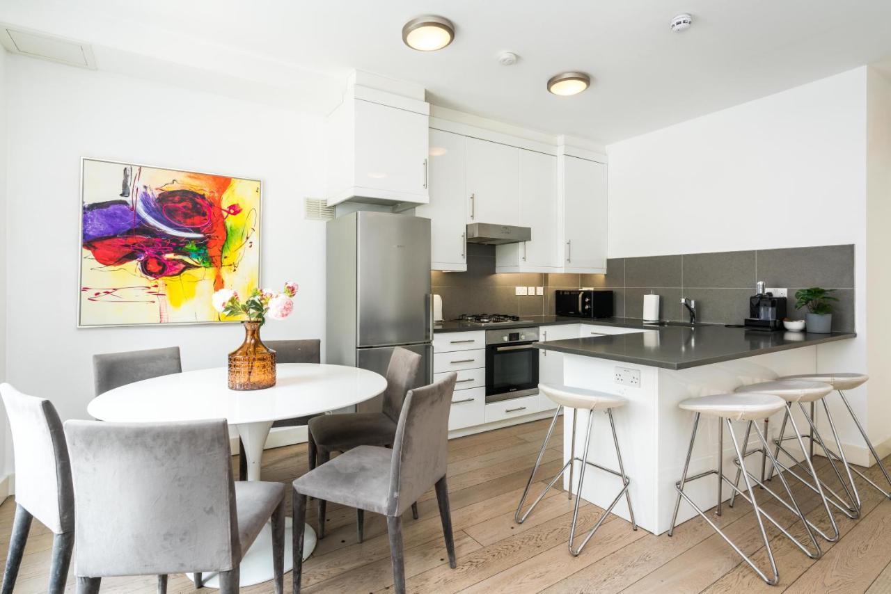 Spacious 2 Bedroom / Earls Court / Kensington London Bagian luar foto